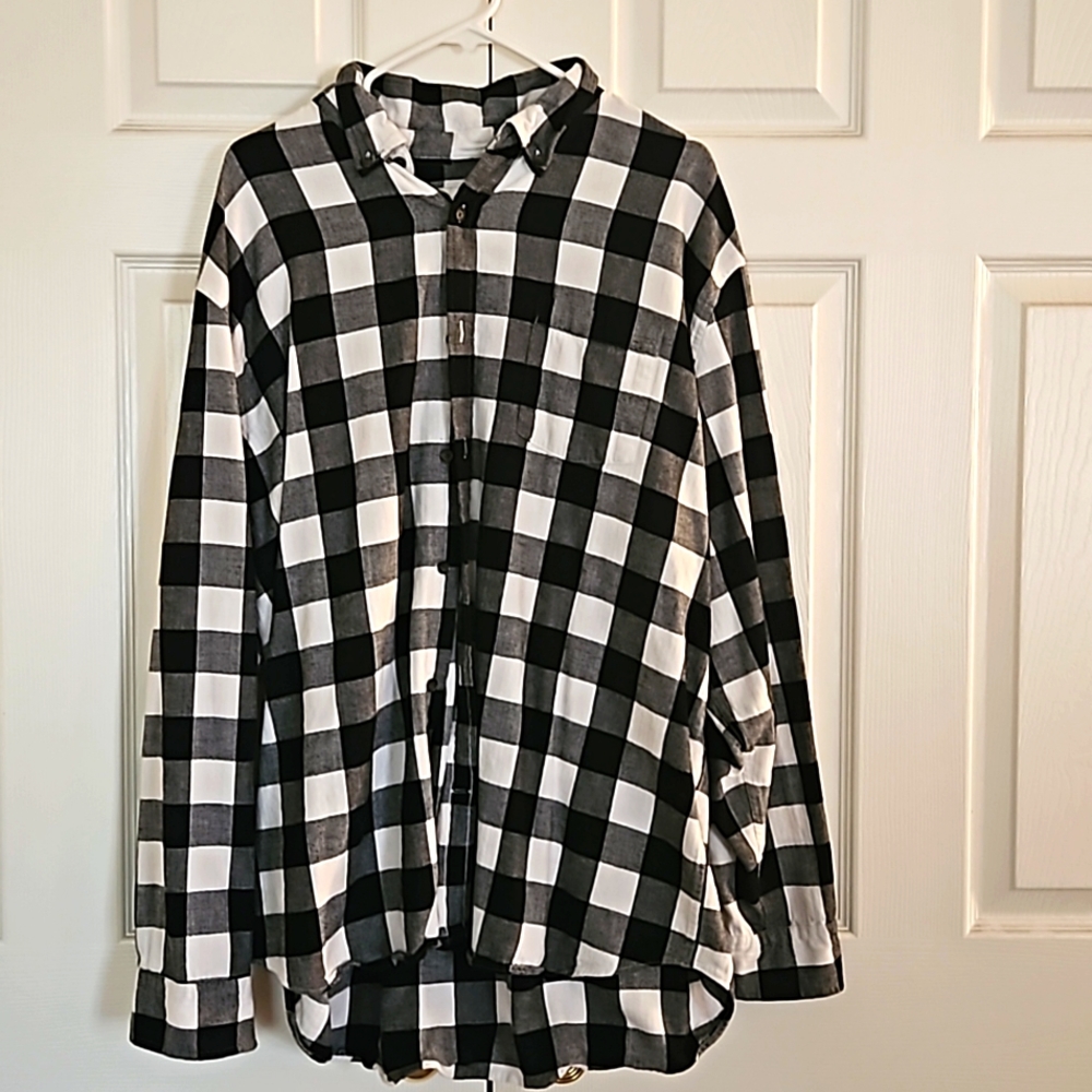 Mens black and white flannel